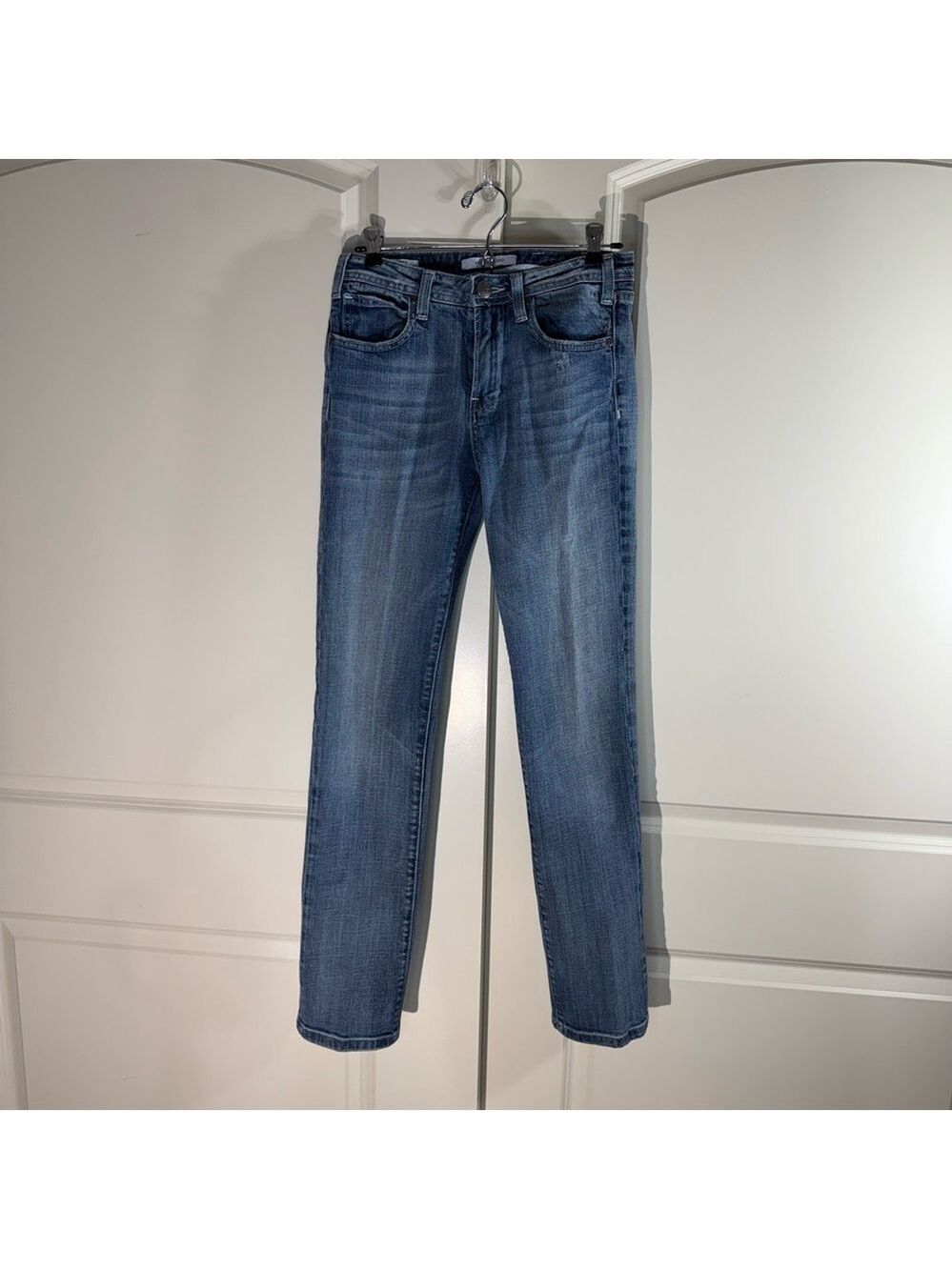 Vigoss Studio The Ritz Boyfriend Light Blue Mildly Distressed Jeans 26